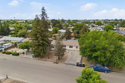 27341 Parkwood Avenue, Madera, CA 93637 - Photo 31