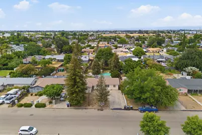27341 Parkwood Avenue, Madera, CA 93637 - Photo 33