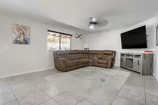 1548 N Irma St, Visalia, CA 93292 - Photo 5