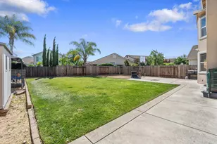 8541 Armada Ct, Elk Grove, CA 95624 - Photo 23