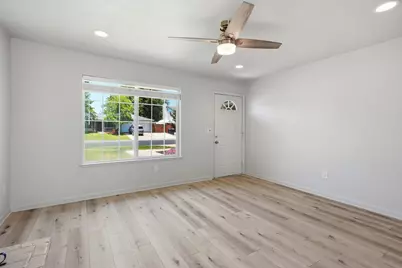 6820 Marabou Court, Sacramento, CA 95842 - Photo 7
