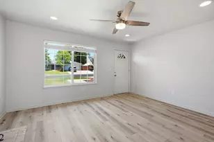 6820 Marabou Ct, Sacramento, CA 95842 - Photo 7