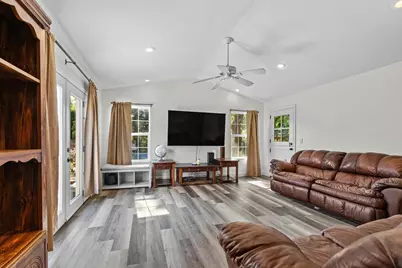 3219 Smathers Way, Carmichael, CA 95608 - Photo 17