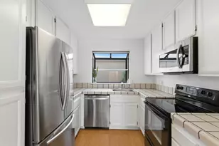7607 Arbor Creek Cir, Dublin, CA 94568 - Photo 5
