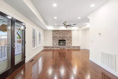 1331 Manzano Way, Sacramento, CA 95831 - Photo 21