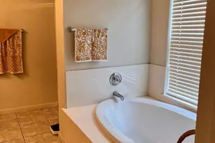 793 Laugenour Dr, Woodland, CA 95776 - Photo 25