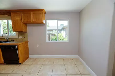 825 Wheatley Avenue, Modesto, CA 95351 - Photo 13