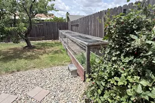 1423 Santa Fe Cir, Roseville, CA 95678 - Photo 27