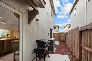 5256 Molino Cir, Roseville, CA 95747 - Photo 13