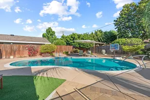 3240 Ben Lomondo Dr, Sacramento, CA 95821 - Photo 41