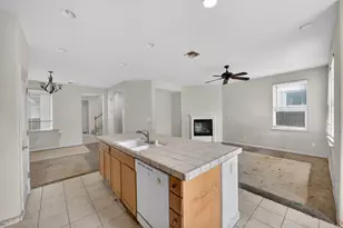 1886 Mammoth Way, Sacramento, CA 95834 - Photo 21