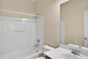 1886 Mammoth Way, Sacramento, CA 95834 - Photo 13
