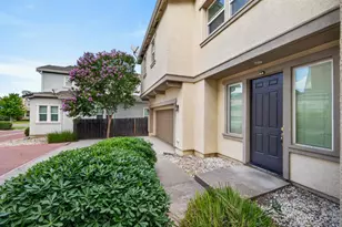 1886 Mammoth Way, Sacramento, CA 95834 - Photo 5