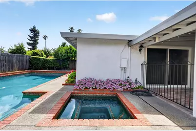 36 Southlite Circle, Sacramento, CA 95831 - Photo 43