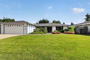 36 Southlite Cir, Sacramento, CA 95831 - Photo 3