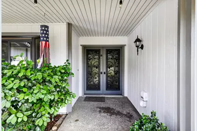 36 Southlite Circle, Sacramento, CA 95831 - Photo 5