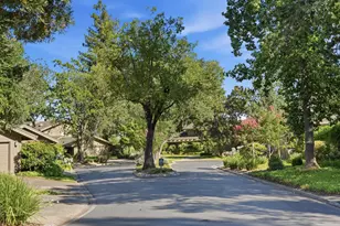 61 River Knoll Pl, Carmichael, CA 95608 - Photo 33