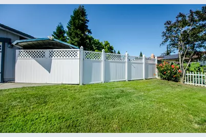 1695 Queens Avenue, Yuba City, CA 95993 - Photo 41
