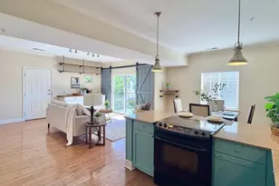 1818 Moore Blvd, Davis, CA 95618 - Photo 9