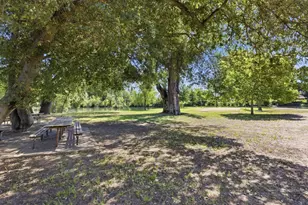 530 Willow Glen Dr, Lodi, CA 95240 - Photo 45