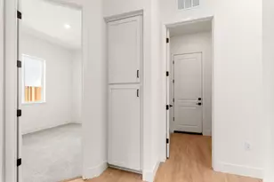 1094 Wayne Wy, Yuba City, CA 95993 - Photo 5
