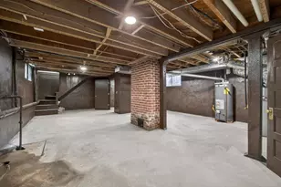 945 44th St, Sacramento, CA 95819 - Photo 77