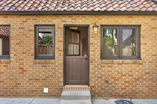 945 44th St, Sacramento, CA 95819 - Photo 83