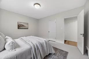945 44th St, Sacramento, CA 95819 - Photo 75
