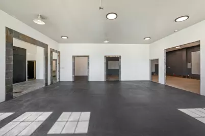 9040 E Highway 12, Victor, CA 95253 - Photo 31