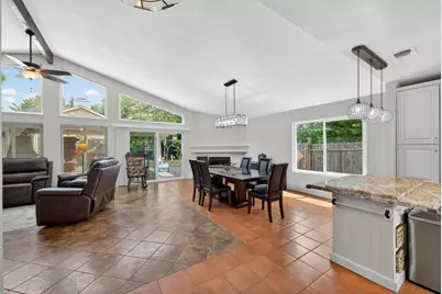 1333 Foxboro Way, Sacramento, CA 95833 - Photo 7