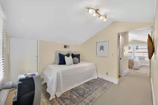 1026 37th St, Sacramento, CA 95816 - Photo 21