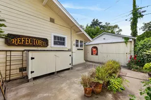 1026 37th St, Sacramento, CA 95816 - Photo 23
