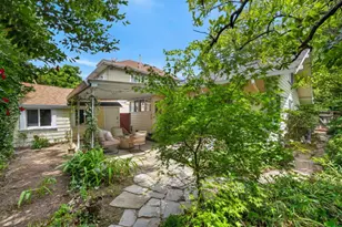 1026 37th St, Sacramento, CA 95816 - Photo 29