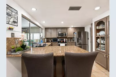 7962 Graylodge Court, Sacramento, CA 95828 - Photo 15