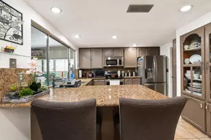 7962 Graylodge Ct, Sacramento, CA 95828 - Photo 15