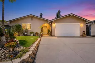 7962 Graylodge Ct, Sacramento, CA 95828 - Photo 3
