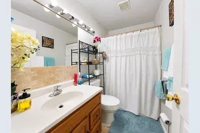 7962 Graylodge Court, Sacramento, CA 95828 - Photo 33