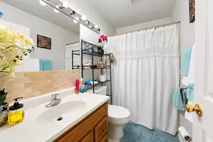 7962 Graylodge Ct, Sacramento, CA 95828 - Photo 33