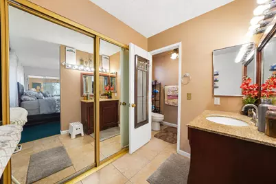 7962 Graylodge Court, Sacramento, CA 95828 - Photo 37