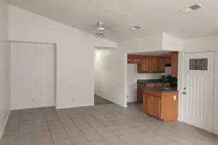 665 S Coalinga St, Coalinga, CA 93210 - Photo 5