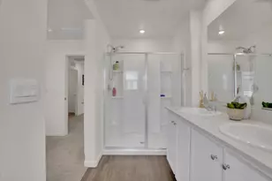 18460 Inland Passage Way, Lathrop, CA 95330 - Photo 27