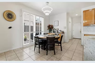 2542 Tennis Ln, Tracy, CA 95377 - Photo 13