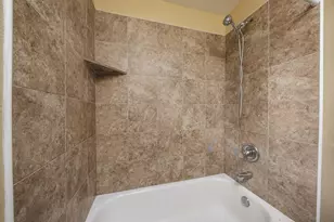 1921 Valmora Dr, Stockton, CA 95210 - Photo 17