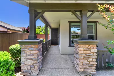 7424 Foxburgh Ct, Elk Grove, CA 95757 - Photo 3