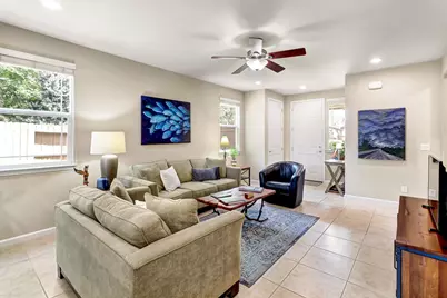 7425 Foxburgh Ct, Elk Grove, CA 95757 - Photo 11