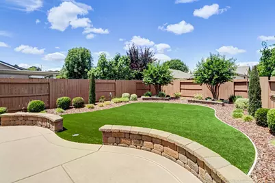 7425 Foxburgh Ct, Elk Grove, CA 95757 - Photo 1