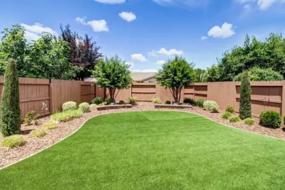 7425 Foxburgh Ct, Elk Grove, CA 95757 - Photo 35