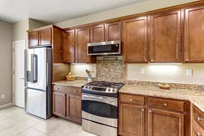 7425 Foxburgh Ct, Elk Grove, CA 95757 - Photo 7