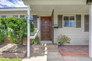 606 Wales Dr, Folsom, CA 95630 - Photo 3