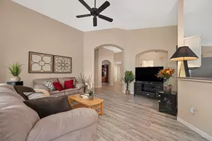 7091 Lost Lake Ln, Roseville, CA 95747 - Photo 7